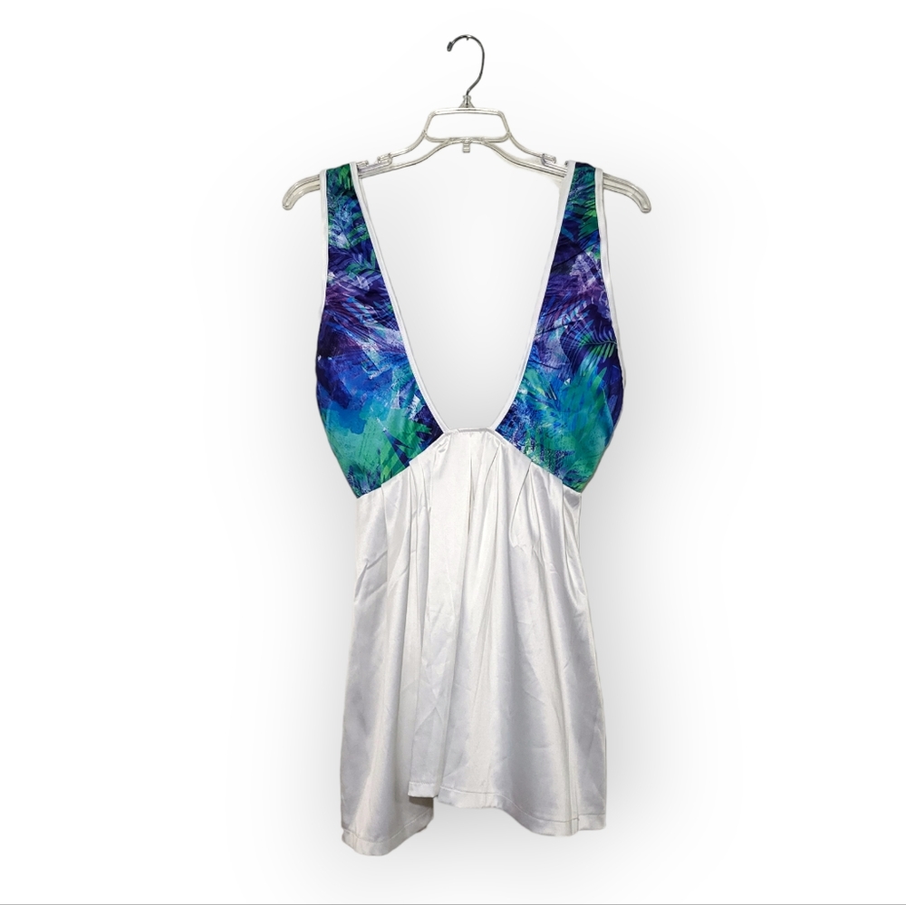 Sabo Skirt Deep V-neck Low Back Mini Dress White Blue Multi Medium